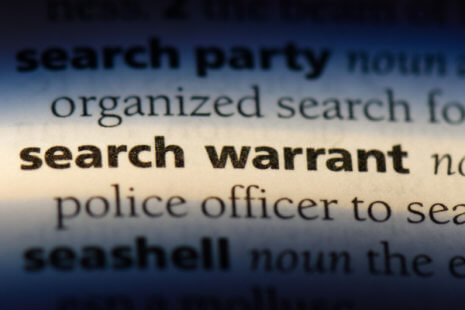 Are Bounty Hunters Required To Show A Warrant?